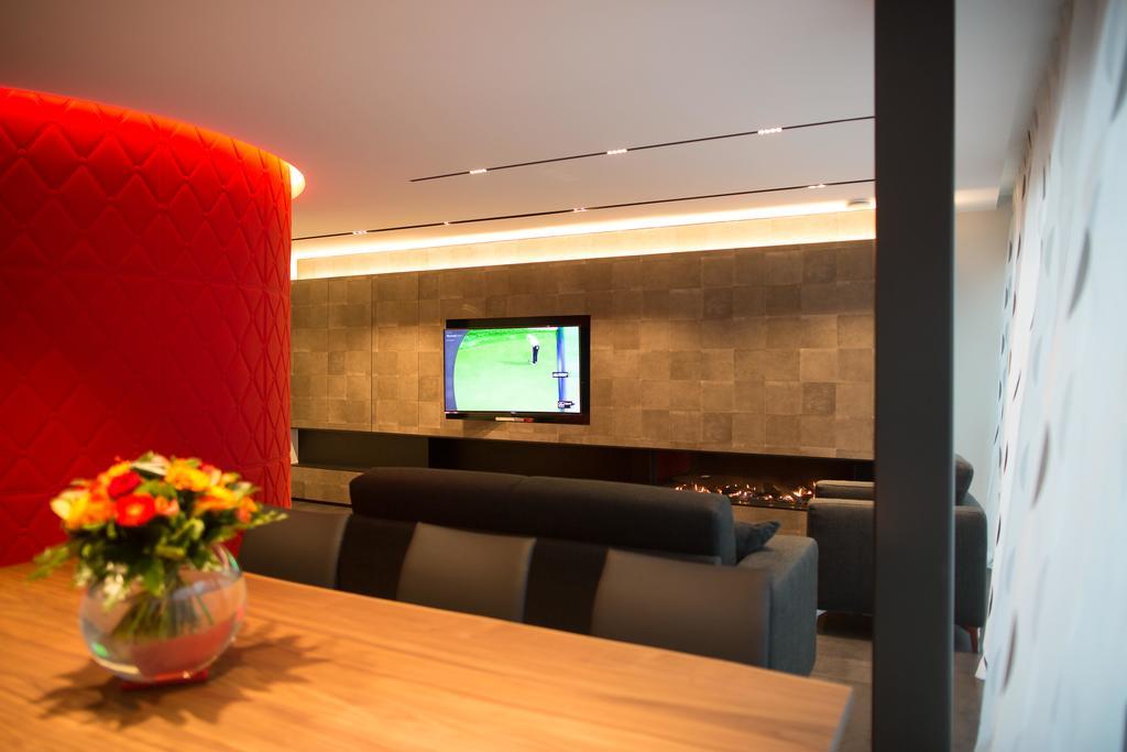 Le Cube Villa Profondeville Luaran gambar